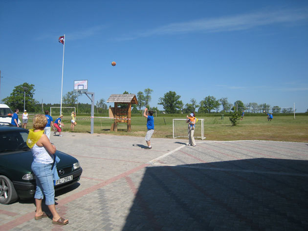 Basket-ball bascet
