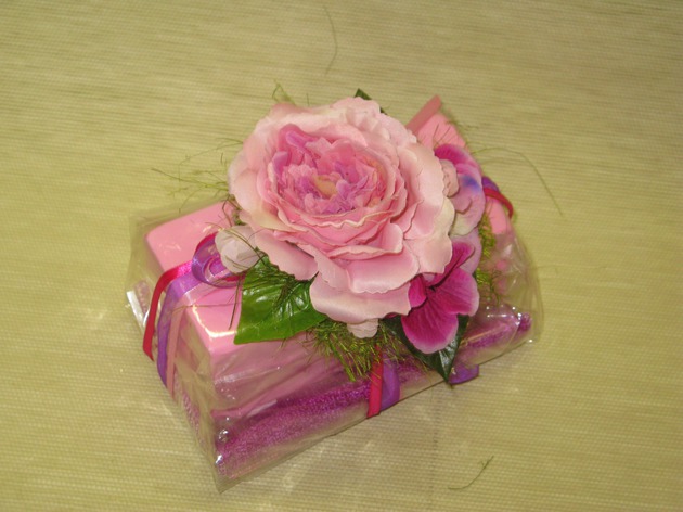 Gift wrapping, decoration