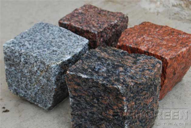 Production of cobble stones 
