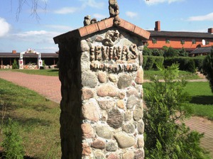 Ieviņas, svečių namai