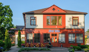 Jūras brīze, viešbutis