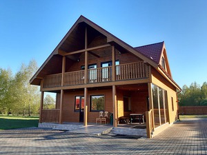 Kaķumuiža, svečių namai