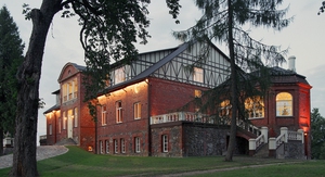 Piena muiža - Berghof Hotel & SPA, viesību nams