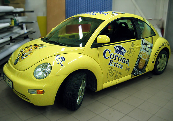 Reklama ant automobilių