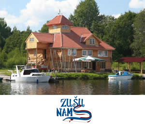 Zušu nams, svečių namai