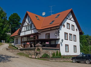 Pils, svečių namai ir kavinė