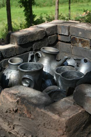 Menininkų ir keramikų pleneras Akiminiši 2007