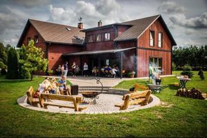 Raganas slota, svečių namai ir kempingas