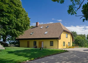 Villa Taka, svečių namai