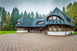Turaidas zieds, svečių namai
