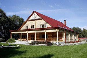 Zaļā sala, svečių namai